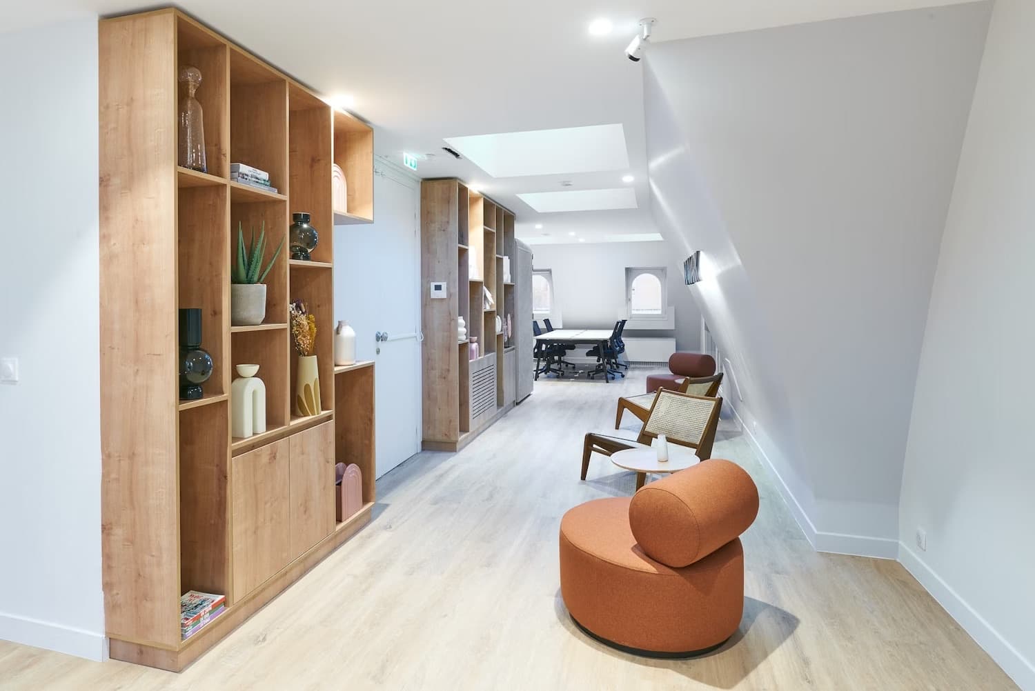 Aménagement de bureaux moderne en Île-de-France