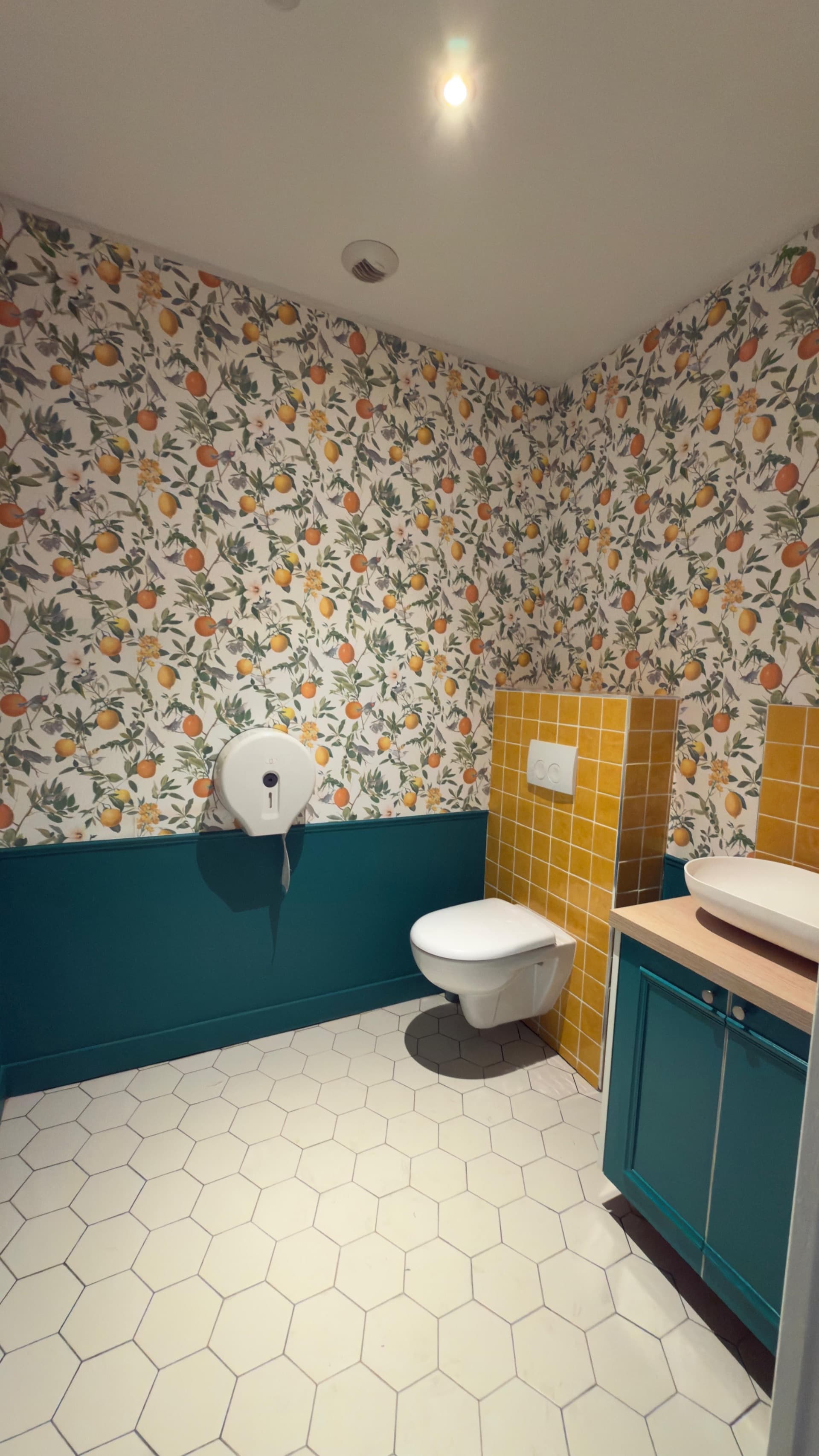 Restaurant à La Défense — miniature 5